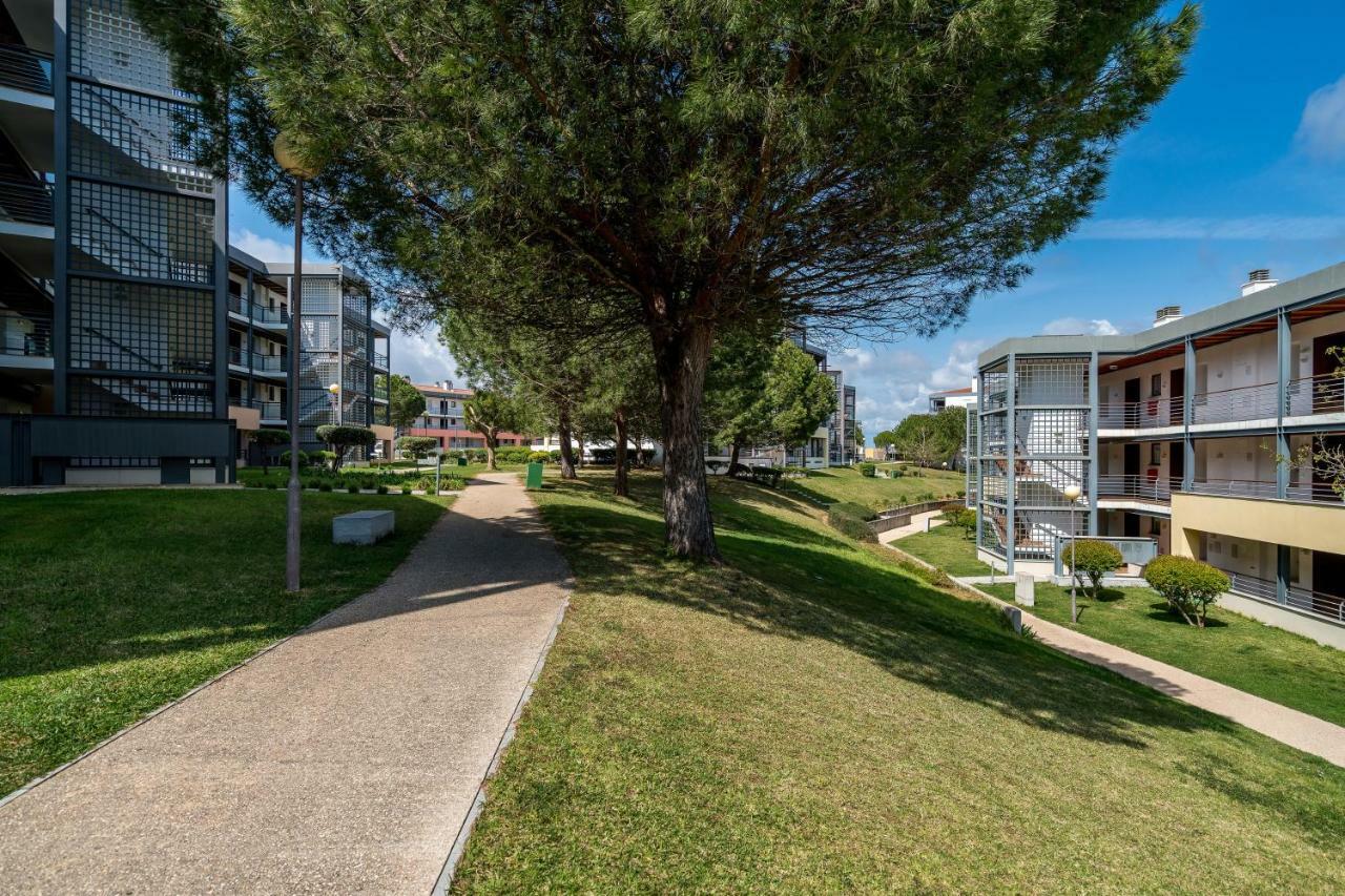 Charming At Marina Park W/ Great Balcony, 2br, Ac Lagos